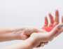 هل تشعر بالتنميل في أصابع يديك وقدميك؟.. احذر إصابة خطيرة