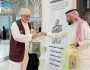 “الشؤون الإسلامية” توزع هدية خادم الحرمين الشريفين على الحجاج المغادرين عبر مطار المدينة المنورة
