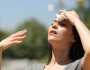 أعراض تشير إلى إصابتك بـ ضربة الشمس.. ما هي الإسعافات الأولية اللازمة؟