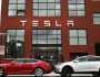 أسهم تسلا ترتفع بعد إعلان ترامب فرض رسوم جمركية على السيارات الأجنبية