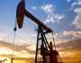 انخفاض أسعار النفط عن أعلى مستوياتها