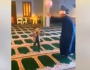 إمام مسجد بمصر يوضح حقيقة فيديو لهوه مع طفل بالبالون بعد صلاة العيد