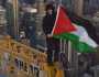 شاب أمريكي يرفع علم فلسطين فوق ناطحة سحاب بنيويورك