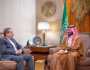 ولي العهد السعودي يبحث مع وزير خارجية إيران المستجدات في المنطقة