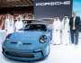 بورشـه تحـتفل بـ 75 عامـاً من الابتكار في معرض جنيف الدولي للسيارات في قطر بسيارة تجريبية فائقة جديدة