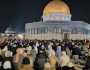 80 ألفا يؤدون صلاتي العشاء والتراويح في المسجد الأقصى