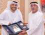 سلطان بن خليفة يستقبل جمال السويدي ويشيد بكتابه الجديد