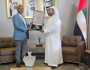 رئيس الدولة يمنح سفير كينيا وسام الاستقلال