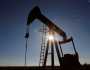 أسعار النفط تتراجع للجلسة الرابعة وسط ضغوط إمدادات متوقعة من أوبك بلس