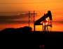 انخفاض أسعار النفط عالميا بعد ارتفاع المخزون الأمريكي