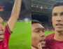 مشجع يقتحم مباراة البرتغال وسلوفاكيا لالتقاط صورة مع رونالدو .. فيديو
