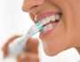 خبراء: لا تشطف فمّك بعد الانتهاء من تنظيف أسنانك