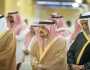 أمير الرياض يؤدي صلاة الميت على والدة الأمير منصور بن سعود.. صور