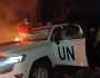 متظاهرون يشعلون النار بسيارة للأمم المتحدة على طريق مطار رفيق الحريري