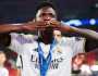 فينيسيوس يفاجئ ريال مدريد ويرفض عرض التجديد
