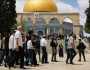 القدس : مستوطنون يقتحمون باحات المسجد الأقصى 