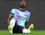 آرسنال يتلقى ضربة موجعة بإصابة نجمه ساكا.. هذه مدة غيابه