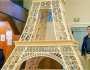 قضى 8 سنوات في صناعة برج إيفل.. غينيس تُحبط حلم فرنسي (شاهد)