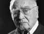 اخبار الفن وفاة الكاتب الألماني مارتن مارتن فالزر