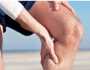 طرق بسيطة لعلاج آلام الساق المزمنة.. أبرزها استخدام الثلج صحة وطب