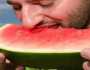 رغم فوائده.. خبير تغذية يحذر من الإفراط في تناول البطيخ لهذا السبب لايف ستايل