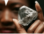 كيف تفرق بين الأحجار الكريمة الطبيعية والمصنعة ؟ مرأة