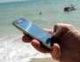 تكنولوجيا اعرف إزاي تنقذ موبايلك لو وقع في البحر