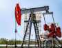 اقتصاد أسعار النفط تستقر بدعم من مخاوف الإمدادات وخفض التصنيف الائتماني لأمريكا