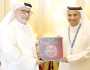 أحمد بن محمد يتسلّم كتاب «الفرسان.. الثامنة تزين قلعة البطولات»