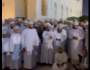 ليست البحرين .. العشرات من المواطنين في دولة خليجية يؤدون الصرخة الخمينية مثل الحوثيين! (فيديو)