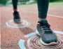 علماء يصممون حذاء ذكي يكشف اضطرابات المشي بدقة