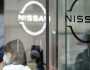 خطر يتهدد موظفي هذا القطاع في أوروبا.. شركة نيسان اليابانية لصناعة السيارات تعلن تخفيض بعض الوظائف